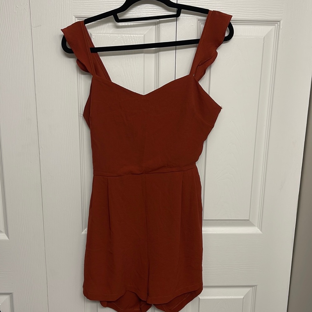 Windsor romper (rust)